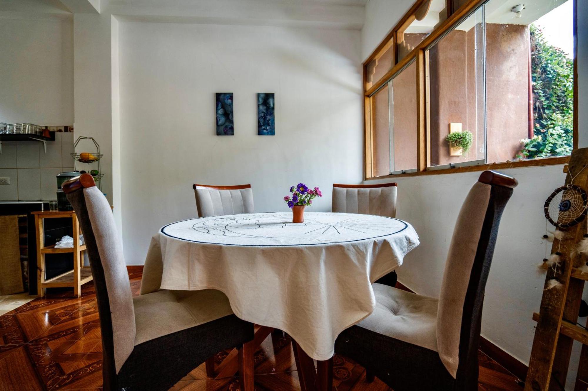 Blue Lotus Retreat Center Bed & Breakfast Pisac Dış mekan fotoğraf