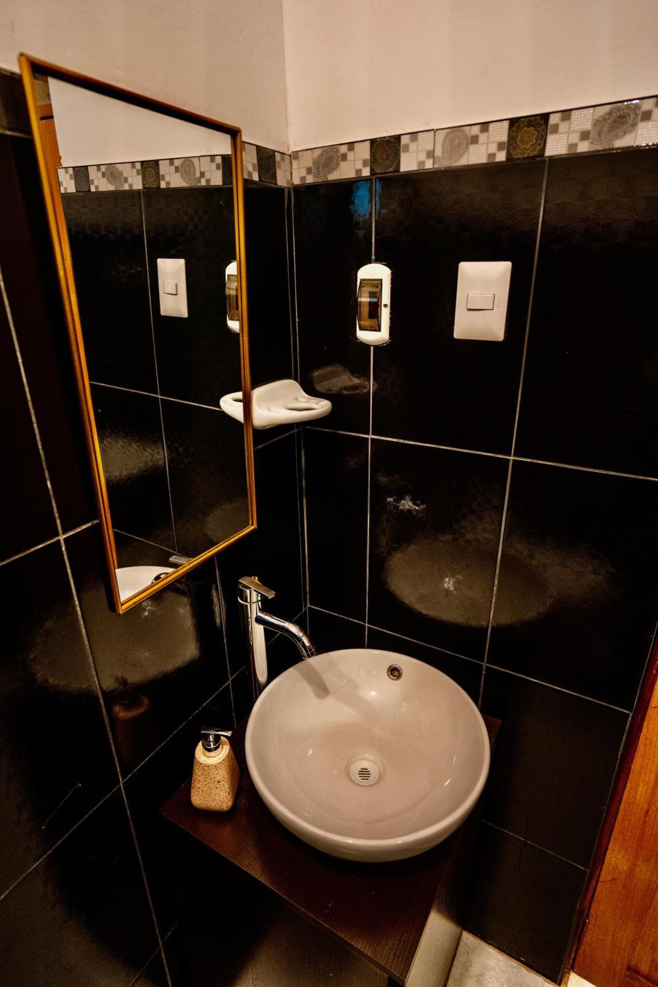 Blue Lotus Retreat Center Bed & Breakfast Pisac Dış mekan fotoğraf